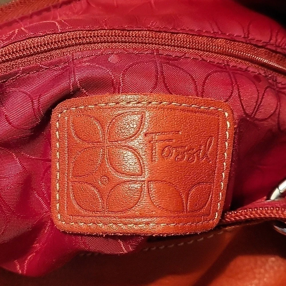 VTG FOSSIL 1990s Sutter Tomato Red Soft Pebbled Leather Hobo Bag